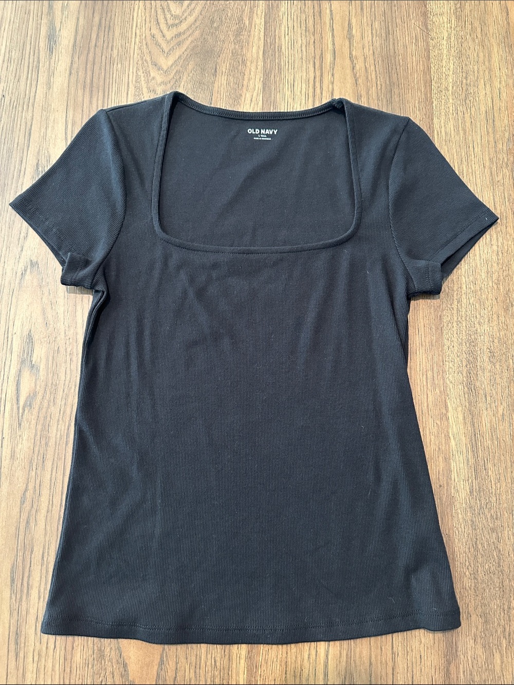 Old Navy Black Square Neck Short Sleeve Tee
